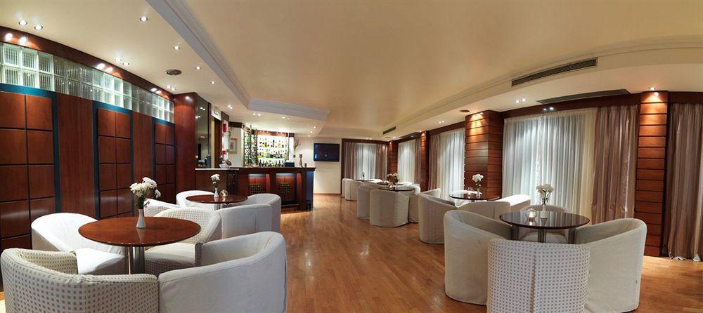 Blazer Suites Hotel Atenas Exterior foto